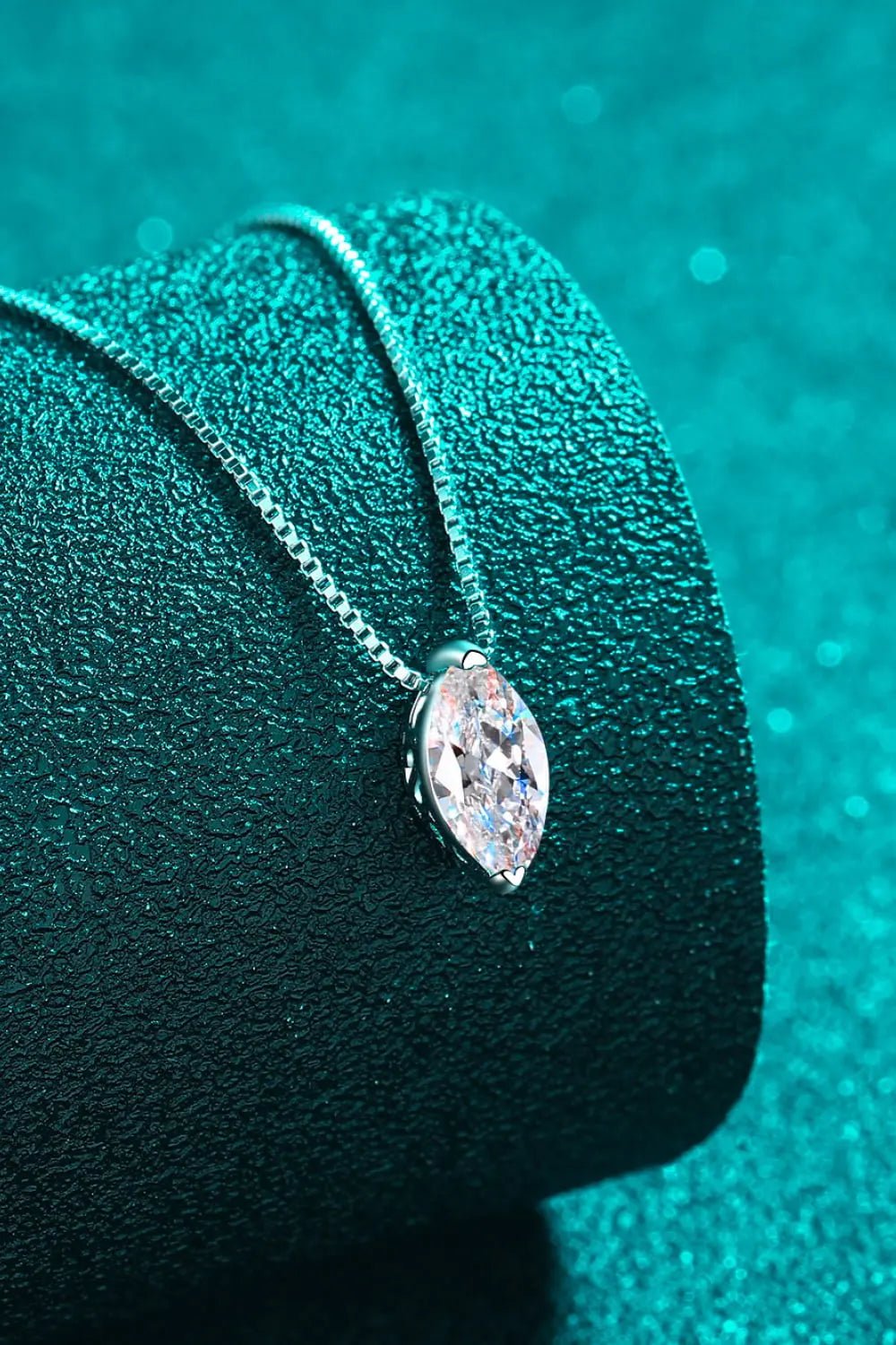 1 Carat Moissanite 925 Sterling Silver Necklace - GlossiChic Collectionjewelry