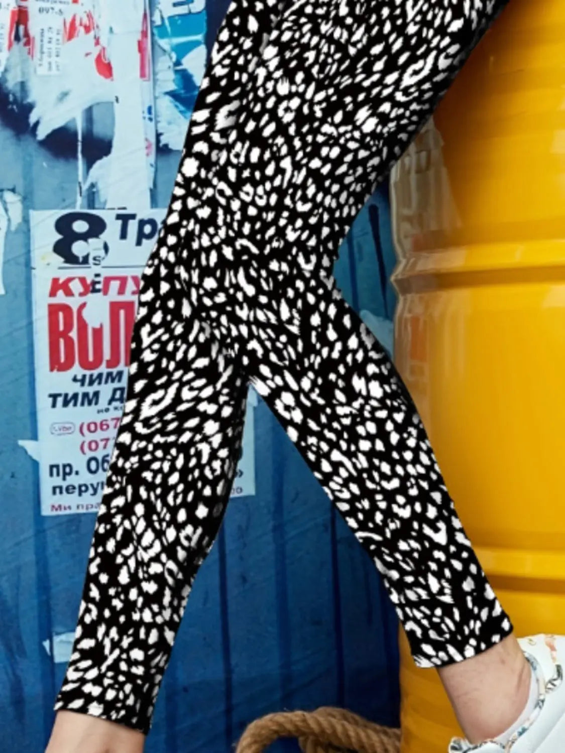 Printed High Waist Skinny Leggings - GlossiChic Collection Stripe / S GlossiChic Collection Activewear