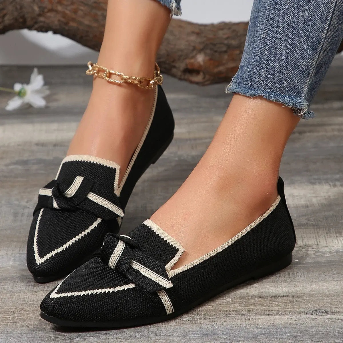Bow Contrast Trim Point Toe Shoes - GlossiChic Collection Black / 36(US5) GlossiChic Collection Shoes & Accessories