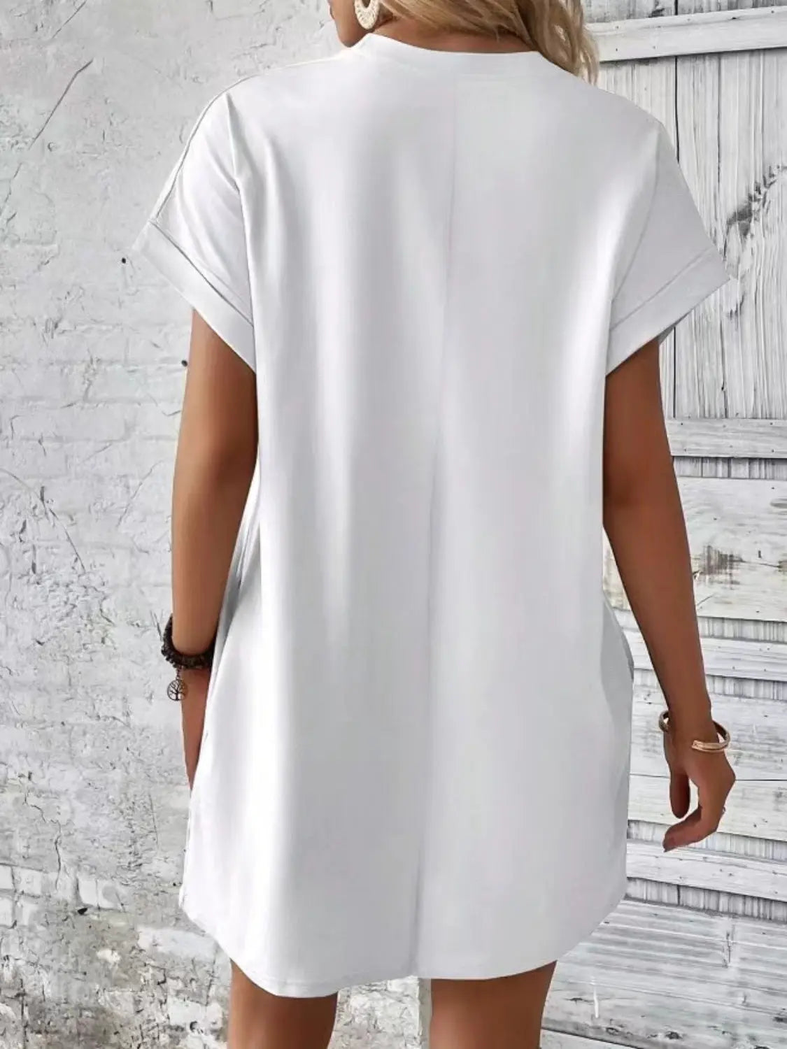 Pocketed Round Neck Short Sleeve Dress - GlossiChic Collection Black / S GlossiChic Collection Dresses
