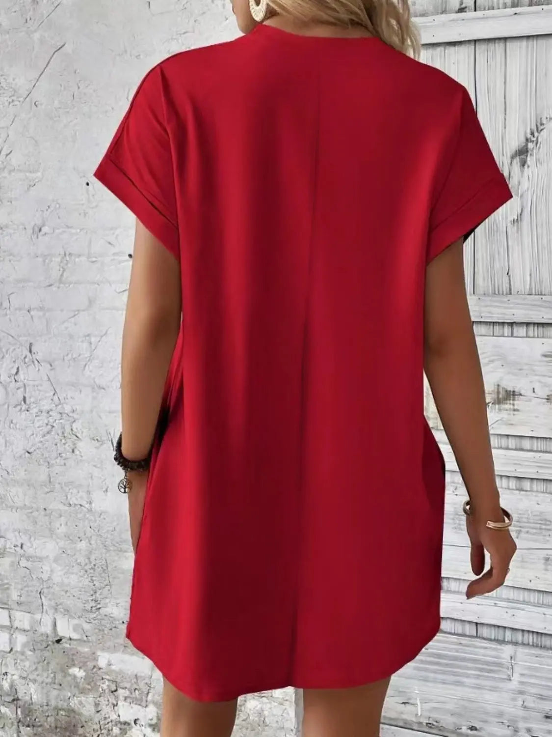 Pocketed Round Neck Short Sleeve Dress - GlossiChic Collection Black / S GlossiChic Collection Dresses