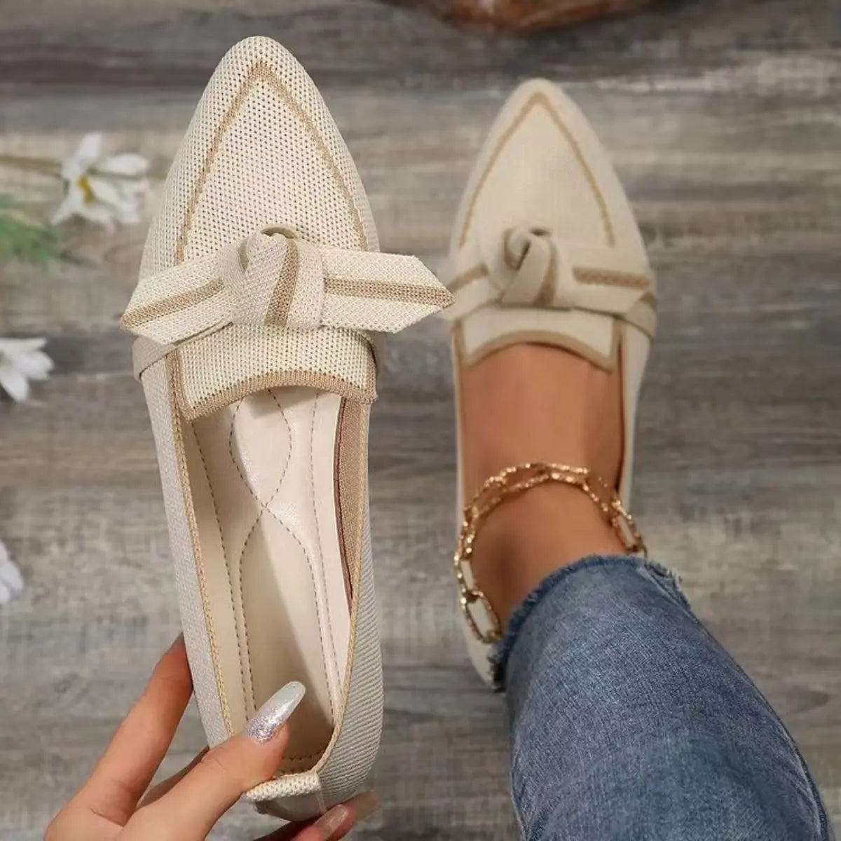 Bow Contrast Trim Point Toe Shoes - GlossiChic Collection Ivory / 36(US5) GlossiChic Collection Shoes & Accessories