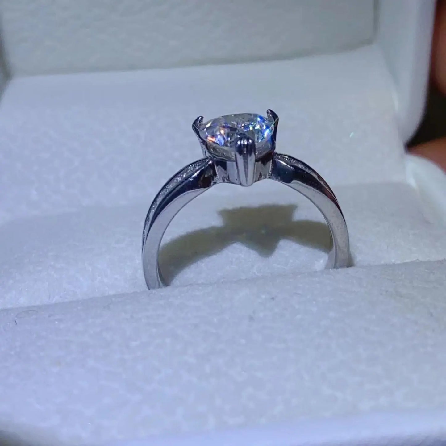 1 Carat Moissanite 925 Sterling Silver Ring - GlossiChic Collection Silver / 4.5 GlossiChic Collection jewelry