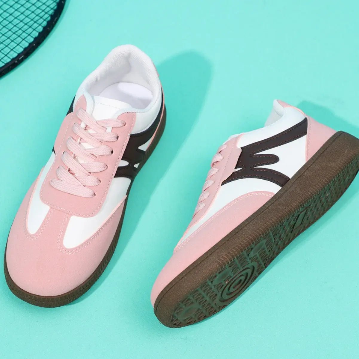 Lace Up Contrast Round Toe Flat Sneakers - GlossiChic CollectionShoes