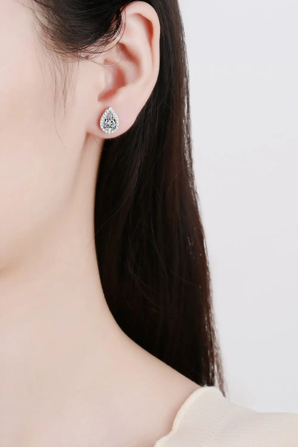 Moissanite Teardrop Stud Earrings - GlossiChic Collection Silver / One Size GlossiChic Collection jewelry