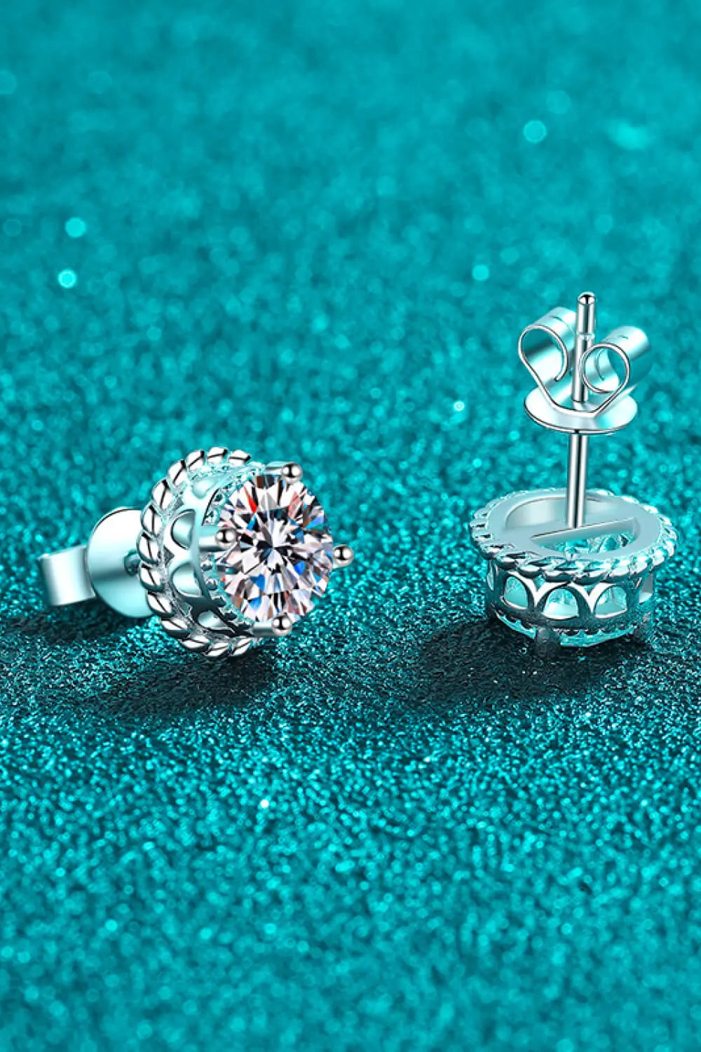 1 Carat Moissanite 925 Sterling Silver Round Stud Earrings - GlossiChic Collection Silver / One Size GlossiChic Collection Earrings