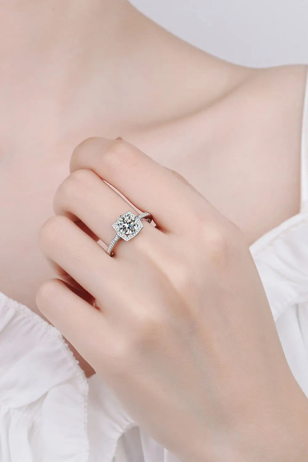Embrace The Joy 1 Carat Moissanite Ring - GlossiChic Collection Silver / 4 GlossiChic Collection jewelry