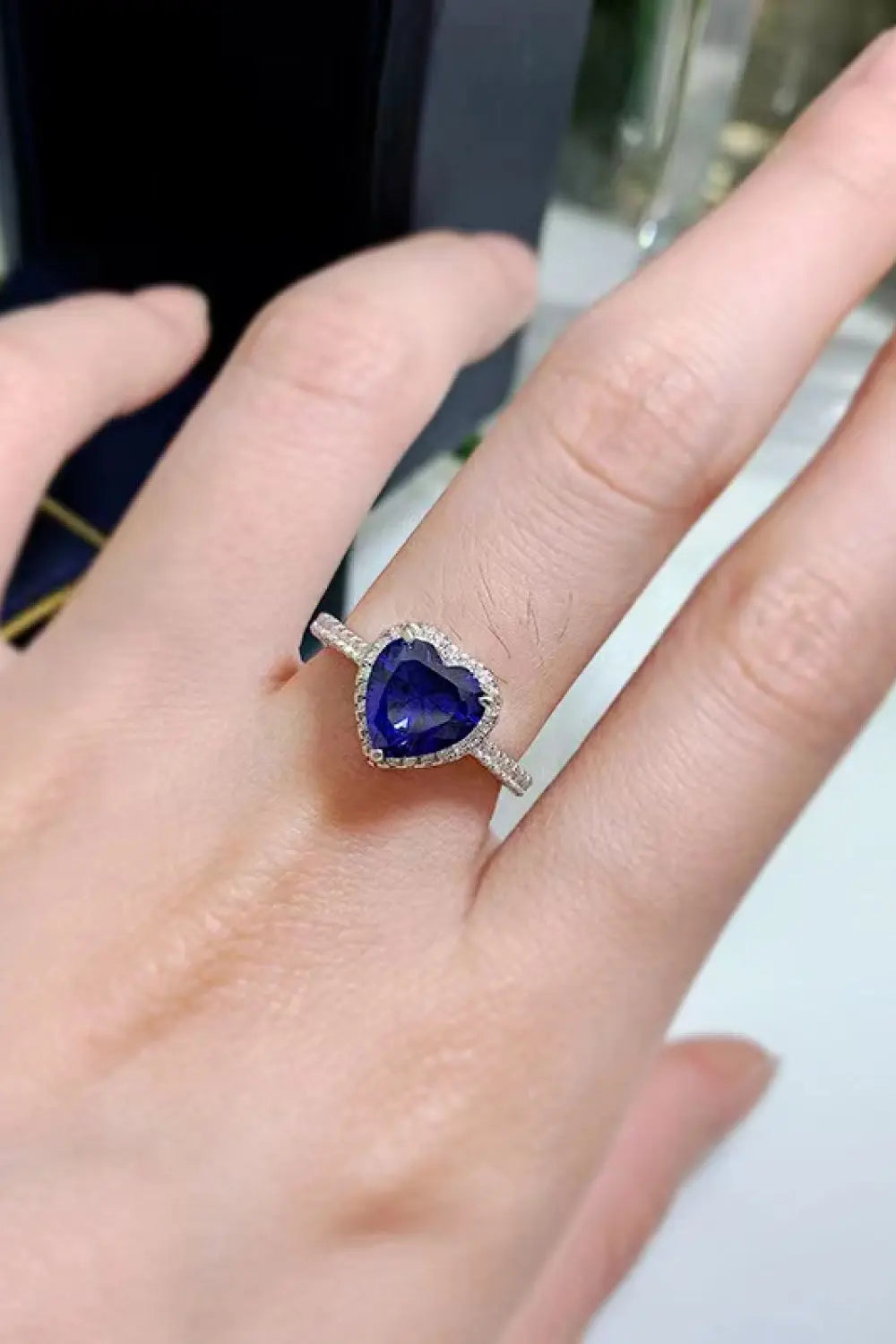 2 Carat Moissanite Heart-Shaped Side Stone Ring - GlossiChic Collection Blue / 5 GlossiChic Collection jewelry