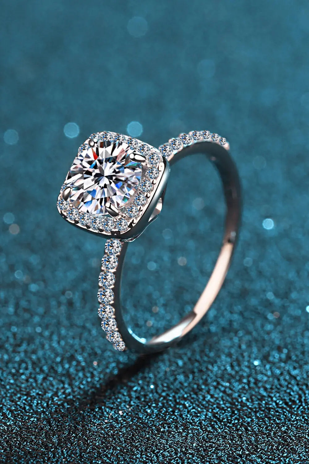 1 Carat Square Moissanite Ring - GlossiChic Collection Silver / 4 GlossiChic Collection jewelry