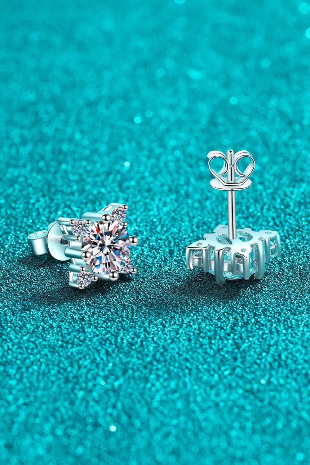 Four Leaf Clover 2 Carat Moissanite Stud Earrings - GlossiChic Collection Silver / One Size GlossiChic Collection jewelry
