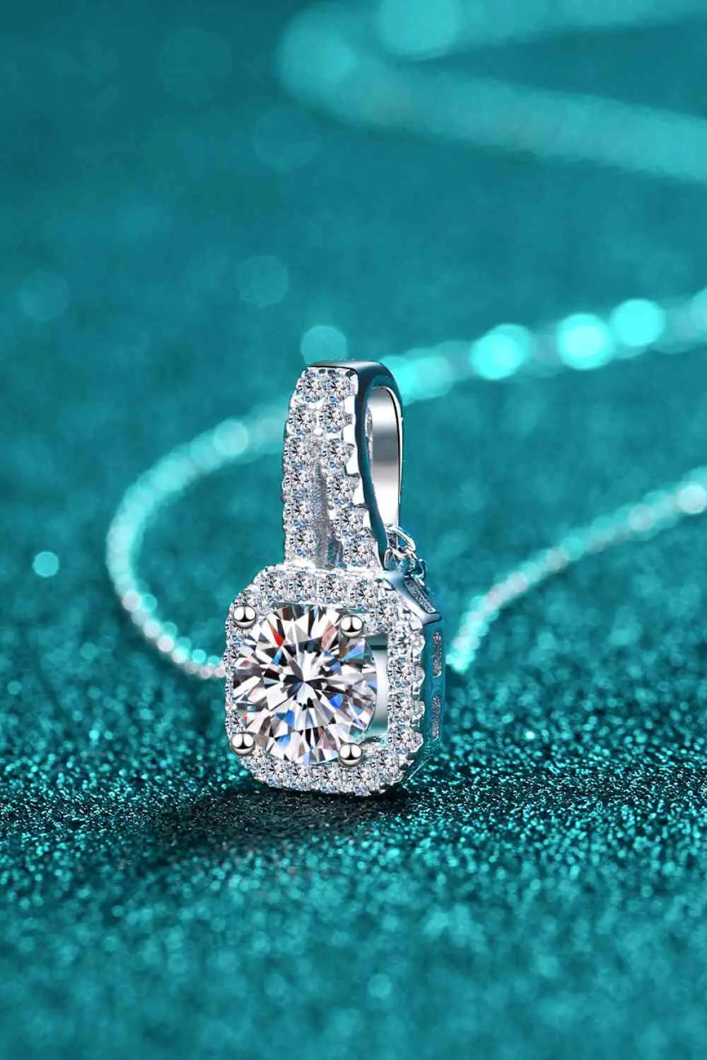 1 Carat Moissanite Necklace - GlossiChic Collection Silver / One Size GlossiChic Collection jewelry