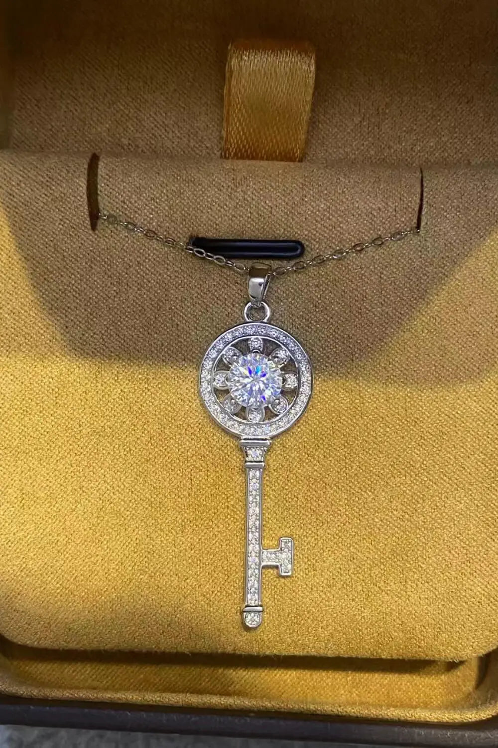 1 Carat Moissanite Platinum-Plated Key Pendant Necklace - GlossiChic Collection Silver / One Size GlossiChic Collection jewelry