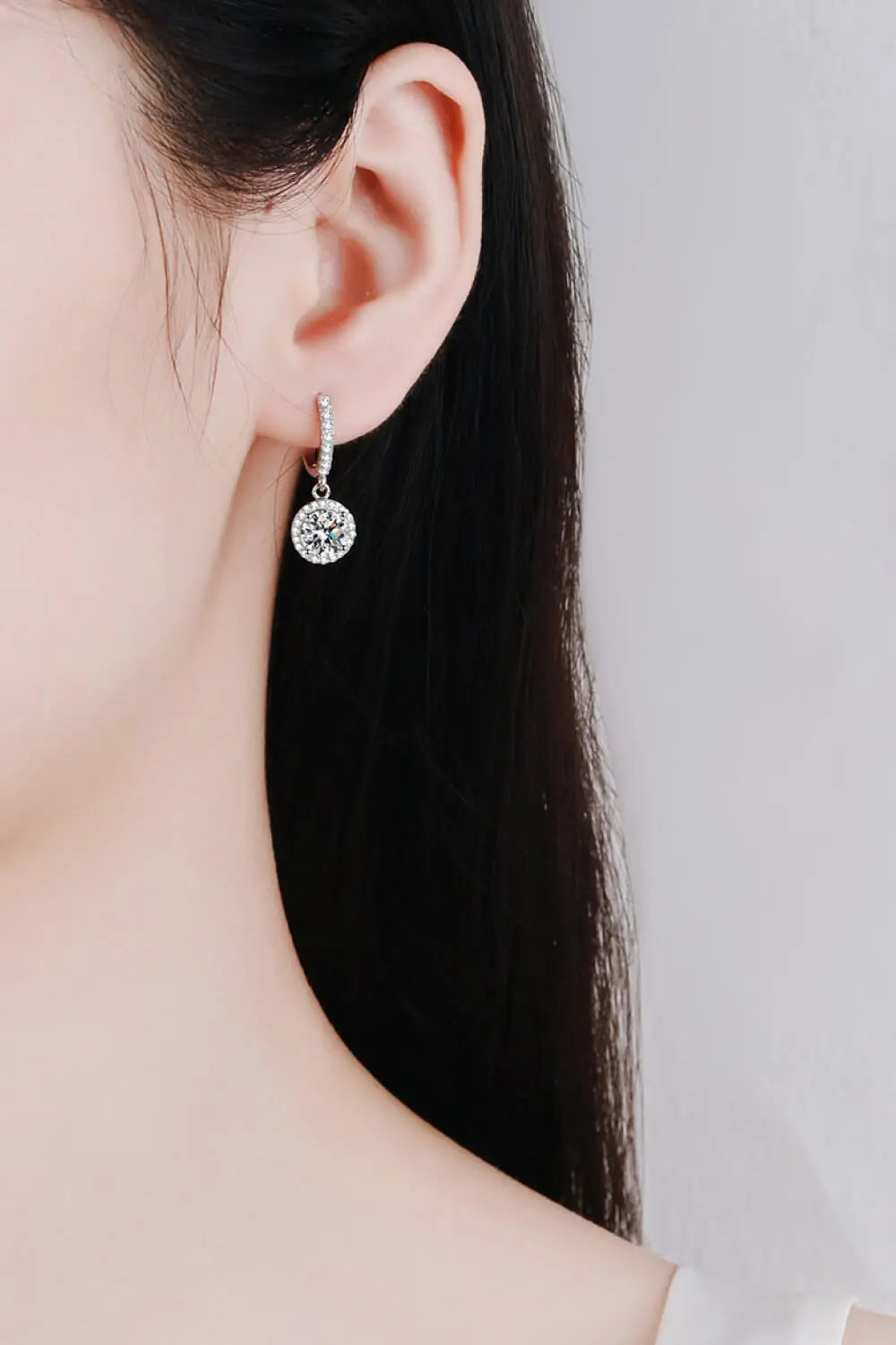 Moissanite Round-Shaped Drop Earrings - GlossiChic Collection Silver / One Size GlossiChic Collection jewelry