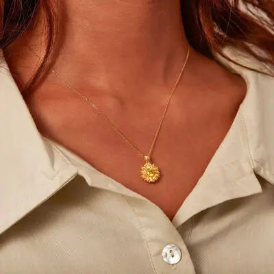 Sunflower Shape 18K Gold-Plated Pendant Necklace - GlossiChic Collection Gold / One Size GlossiChic Collection jewelry