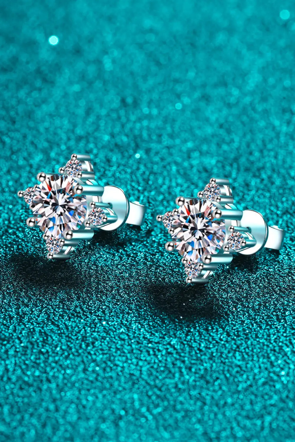 Four Leaf Clover 2 Carat Moissanite Stud Earrings - GlossiChic Collection Silver / One Size GlossiChic Collection jewelry