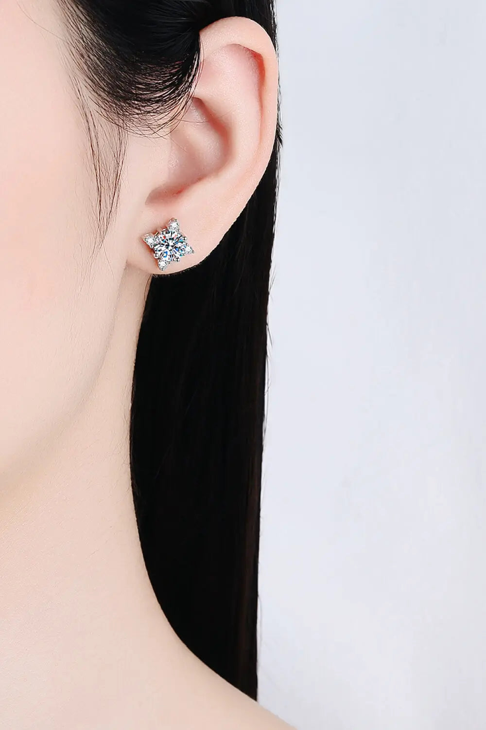 Four Leaf Clover 2 Carat Moissanite Stud Earrings - GlossiChic Collection Silver / One Size GlossiChic Collection jewelry