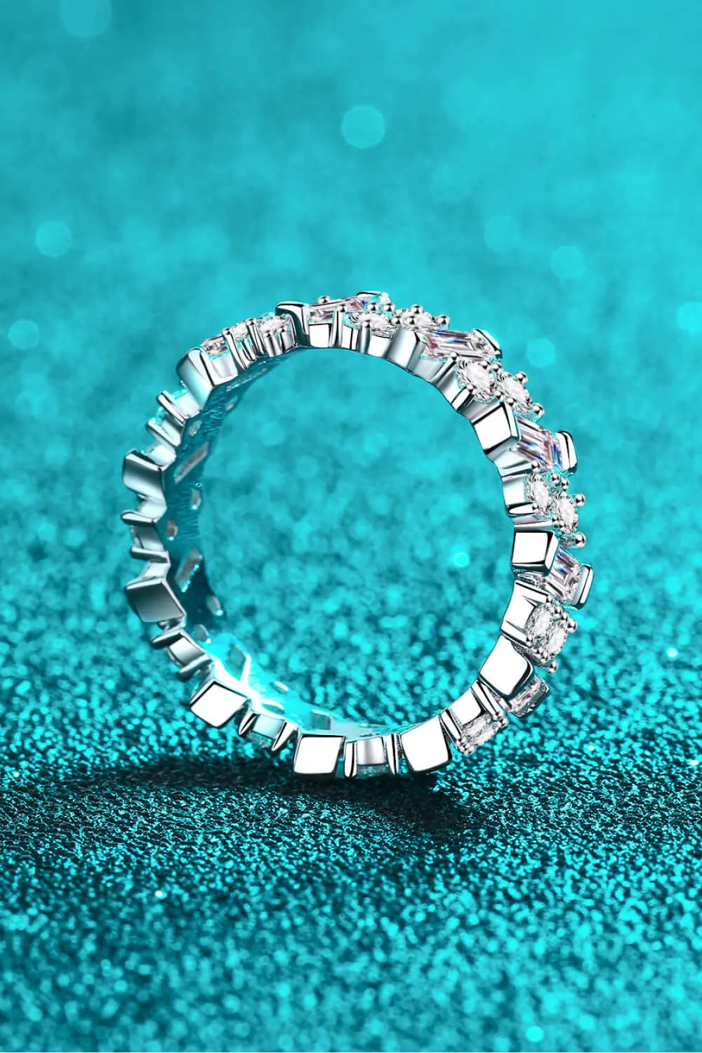 Chasing Love 925 Sterling Silver Moissanite Ring - GlossiChic Collection Silver / 4 GlossiChic Collection jewelry