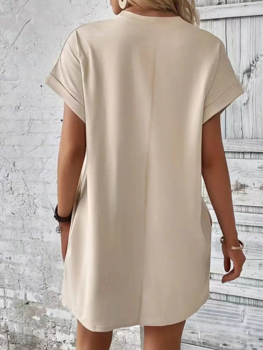 Pocketed Round Neck Short Sleeve Dress - GlossiChic Collection Black / S GlossiChic Collection Dresses