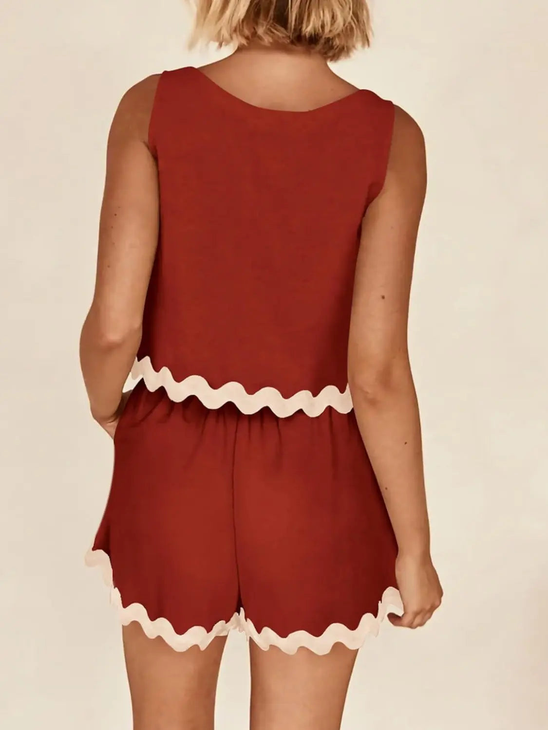 Contrast Trim Sleeveless Top and Shorts Set - GlossiChic Collection