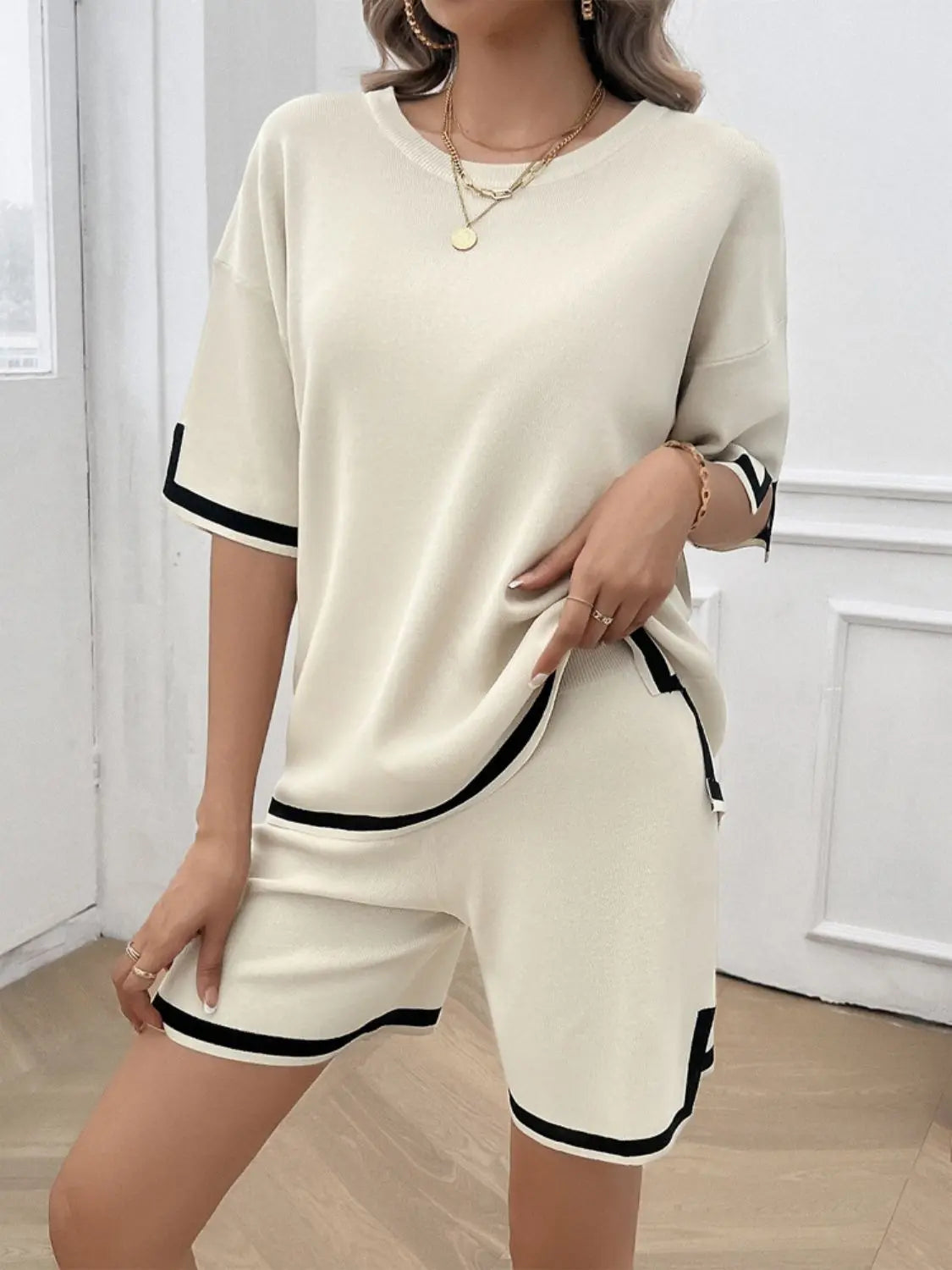 Contrast Trim Round Neck Top and Shorts Set Trendsi