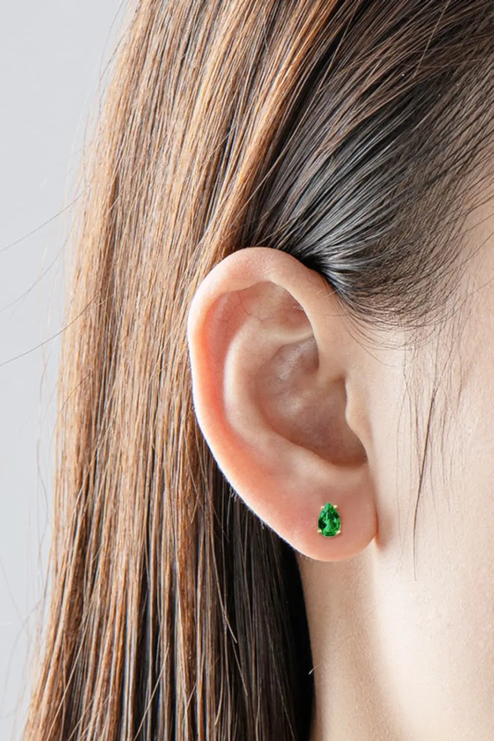 Lab-Grown Emerald Stud Earrings Trendsi