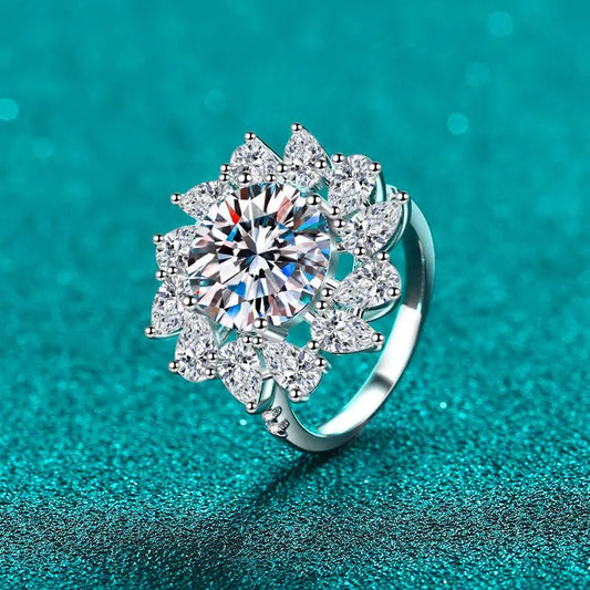 5 Carat Moissanite 925 Sterling Silver Flower Shape Ring - GlossiChic CollectionRings