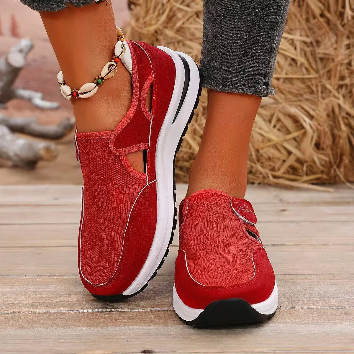 Mesh Round Toe Platform Sneakers GlossiChic Collection