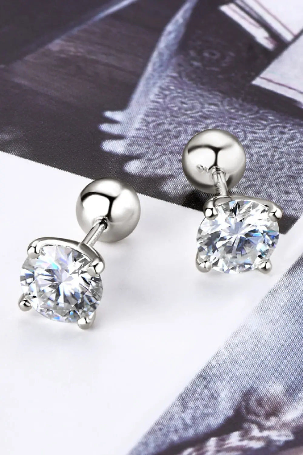 2 Carat Moissanite 925 Sterling Silver Stud Earrings - GlossiChic Collection Rose Gold / One Size GlossiChic Collection Earrings