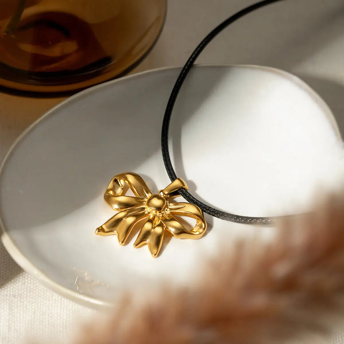 18K Gold-Plated Bow Pendant Necklace - GlossiChic Collection