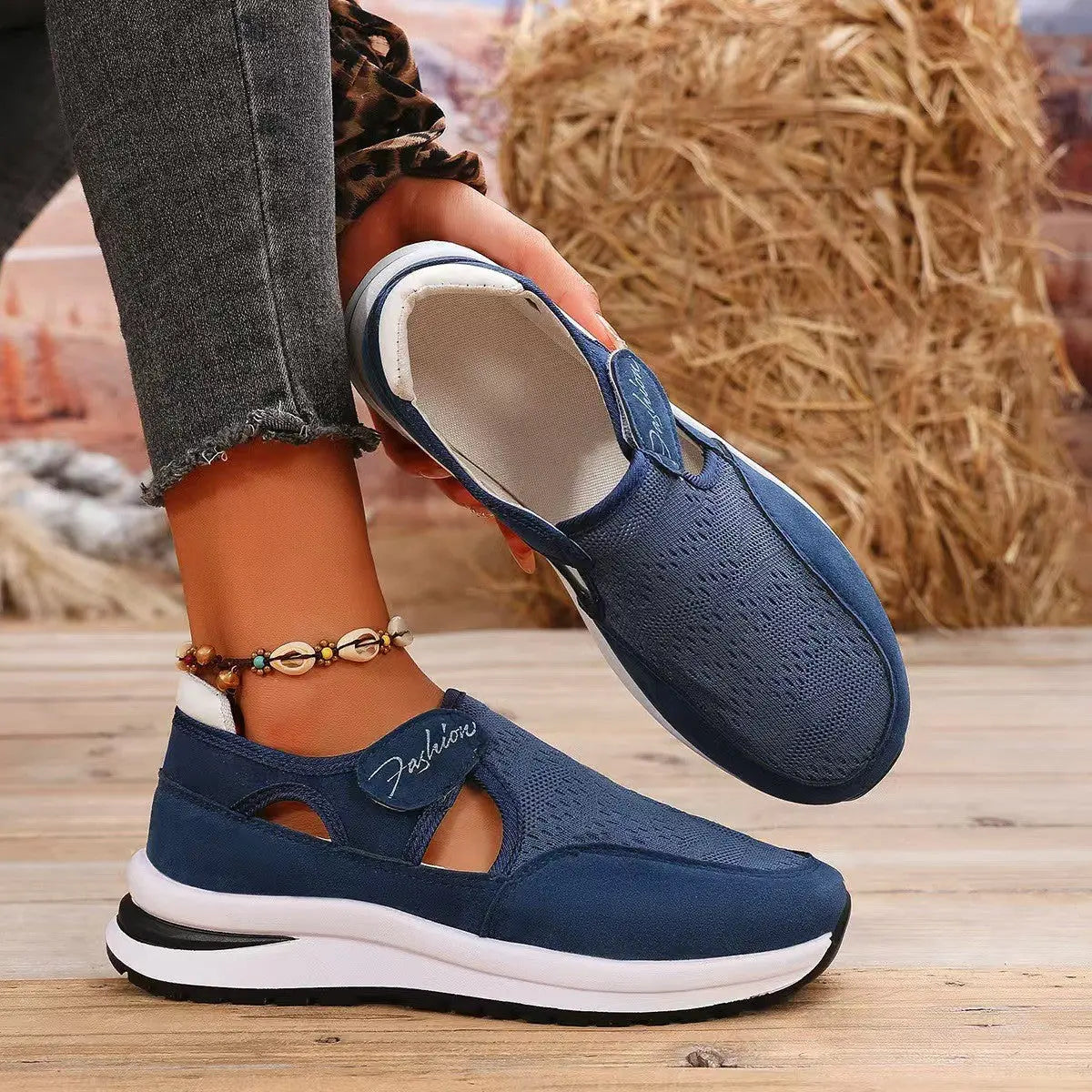 Mesh Round Toe Platform Sneakers Trendsi