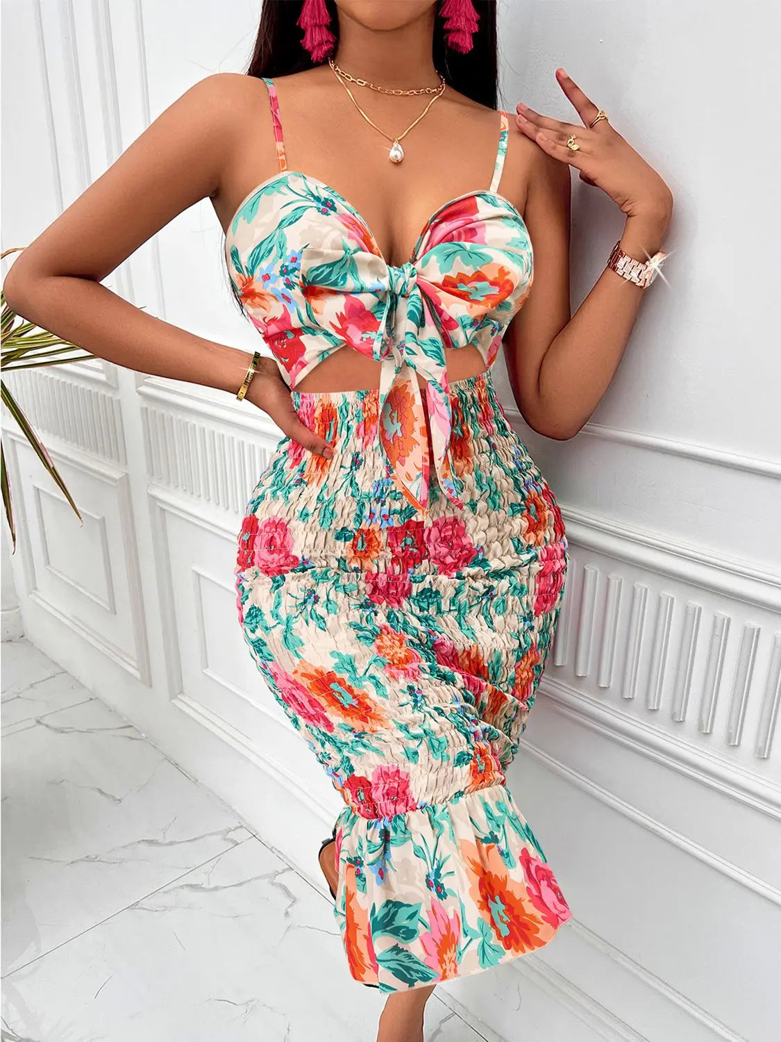 Floral Sweetheart Neck Cutout Dress - GlossiChic Collection