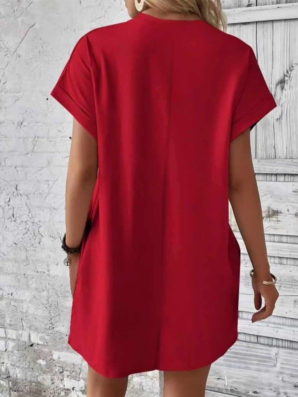 Pocketed Round Neck Short Sleeve Dress - GlossiChic Collection Black / S GlossiChic Collection Dresses