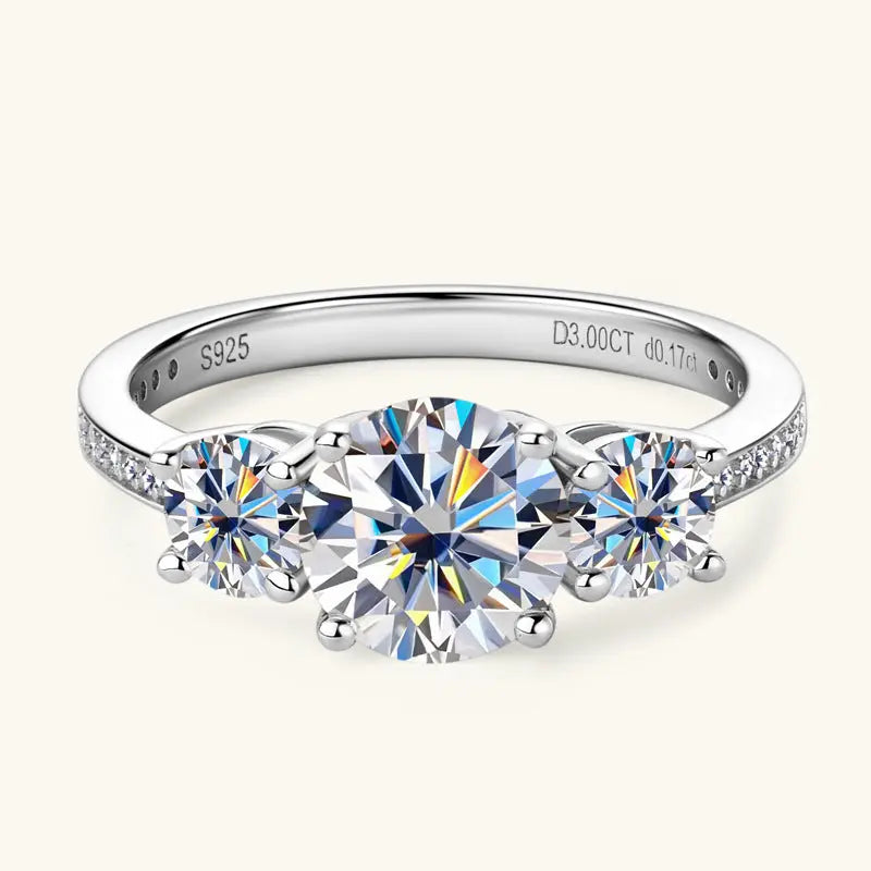 3 Carat Moissanite 925 Sterling Silver Ring - GlossiChic Collection Silver / 4 GlossiChic Collection jewelry
