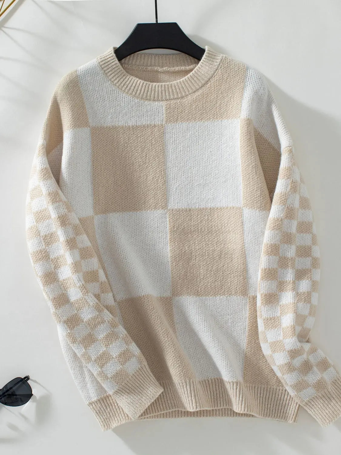 Color Block Round Neck Long Sleeve Sweater Trendsi