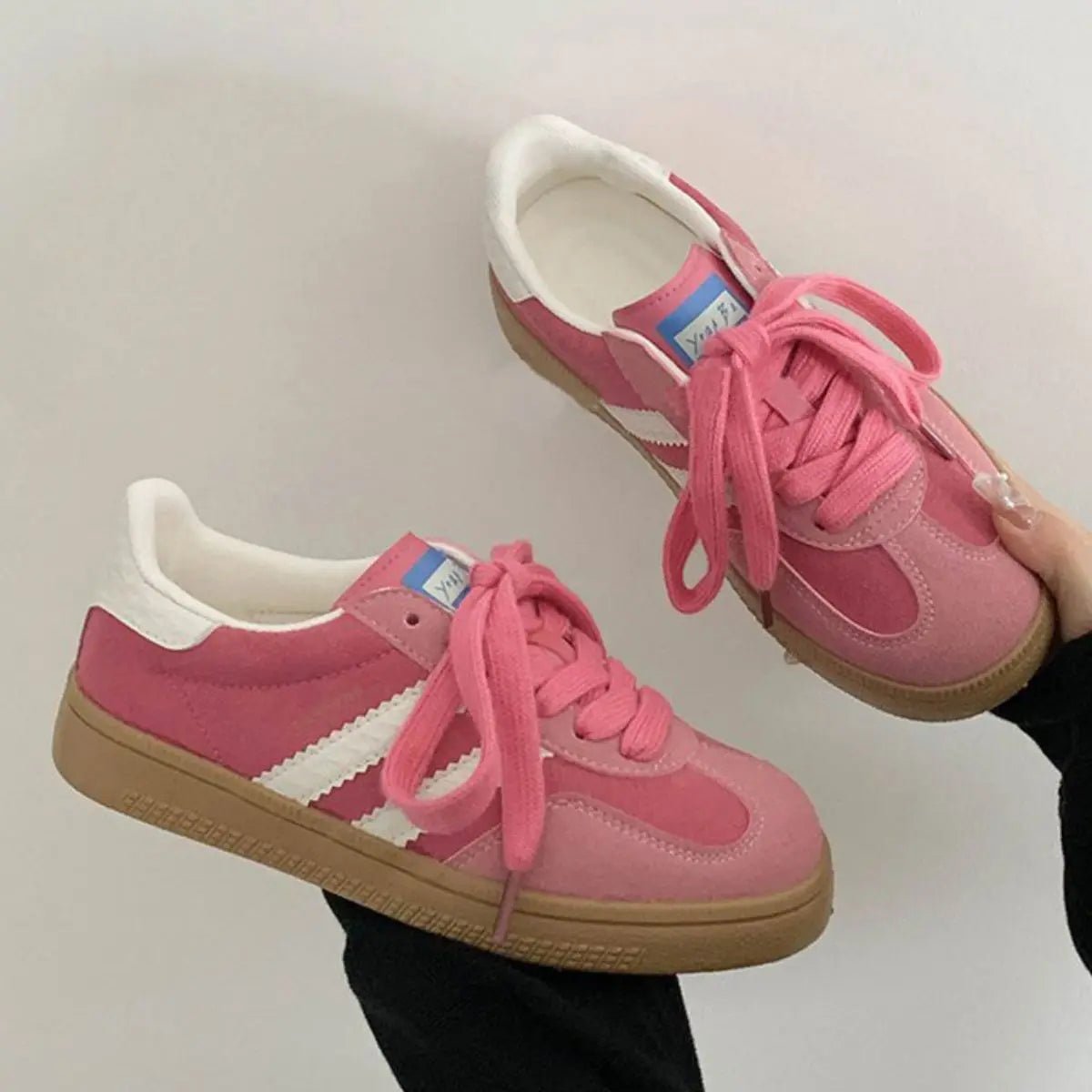 Contrast Round Toe Flat Sneakers - GlossiChic Collection Gum Leaf / 38(US7) GlossiChic Collection Shoes