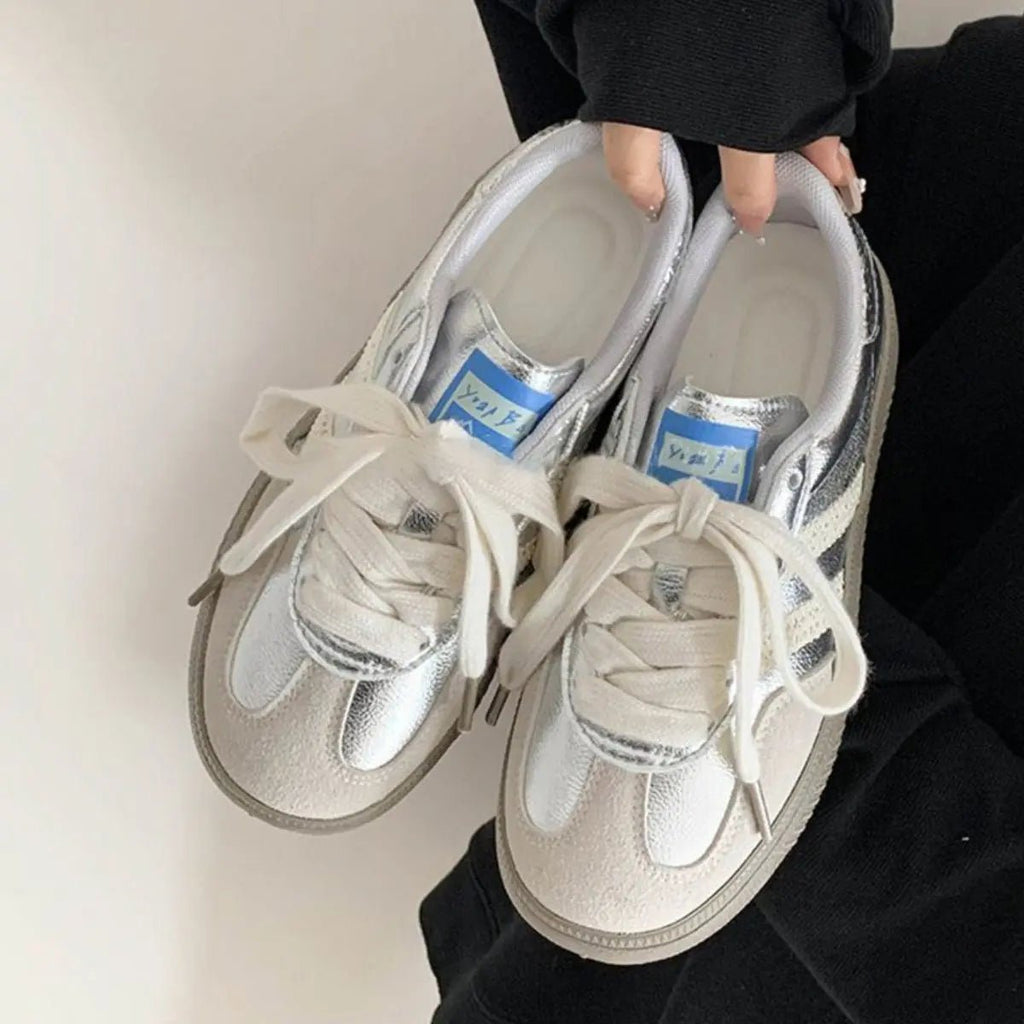 Contrast Round Toe Flat Sneakers - GlossiChic CollectionShoes