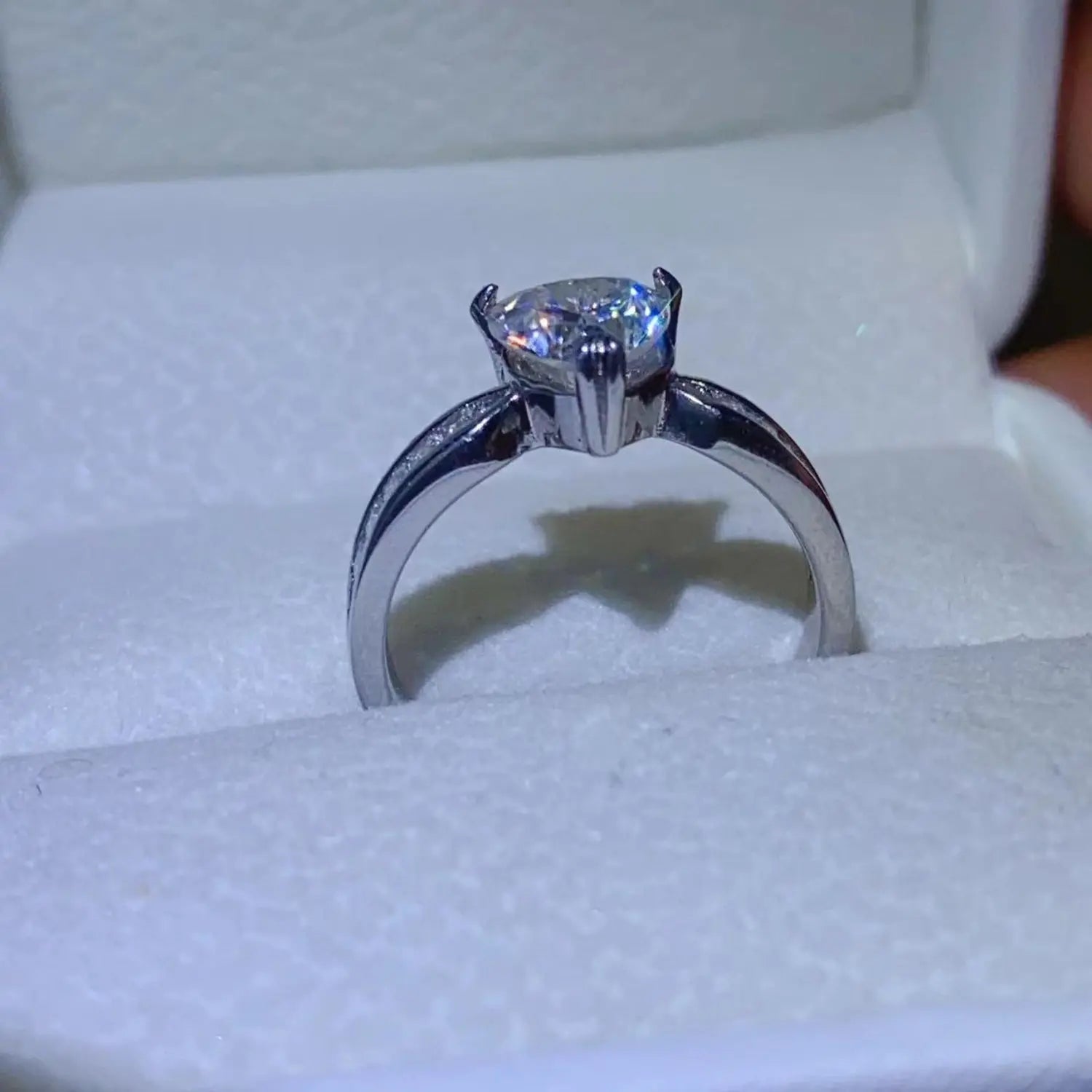 1 Carat Moissanite 925 Sterling Silver Ring - GlossiChic Collection Silver / 4.5 GlossiChic Collection jewelry