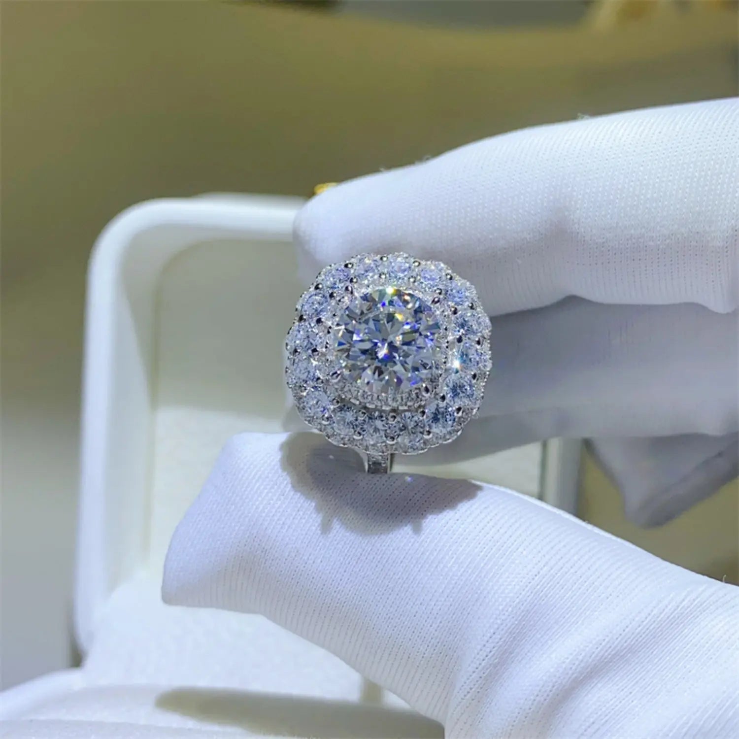 2 Carat Moissanite 925 Sterling Silver Ring - GlossiChic Collection Silver / 5 GlossiChic Collection jewelry