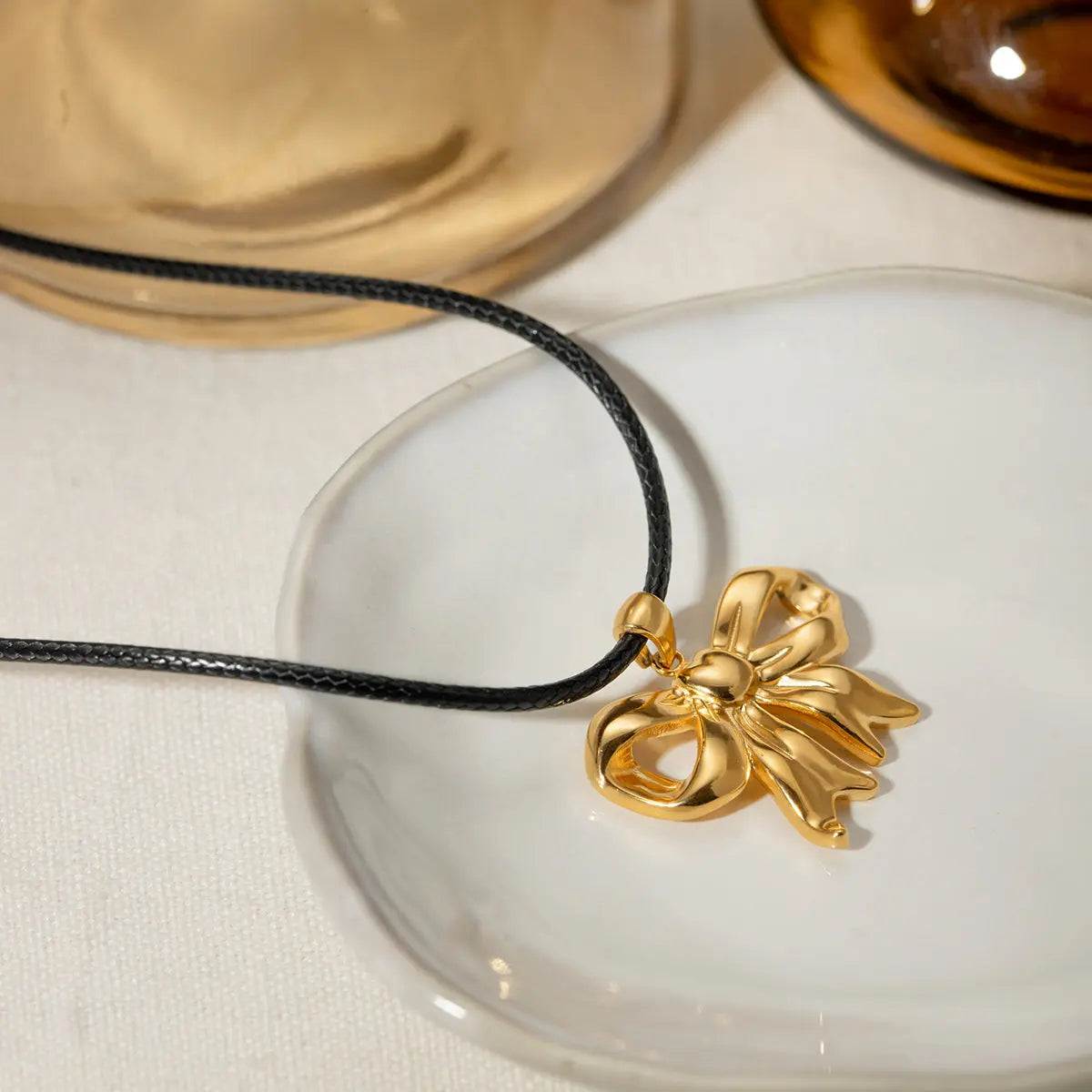 18K Gold-Plated Bow Pendant Necklace - GlossiChic Collection