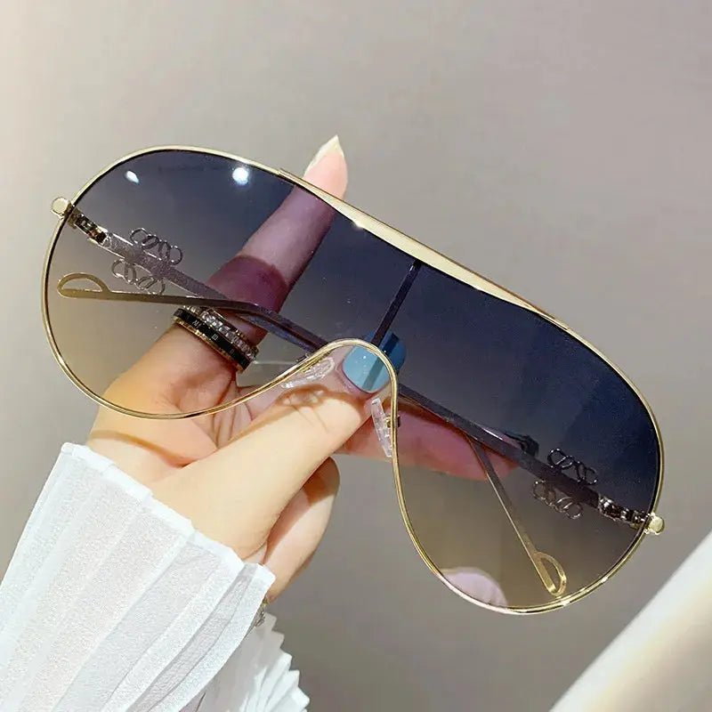 Gradient Aviator Sunglasses - GlossiChic CollectionSunglasses