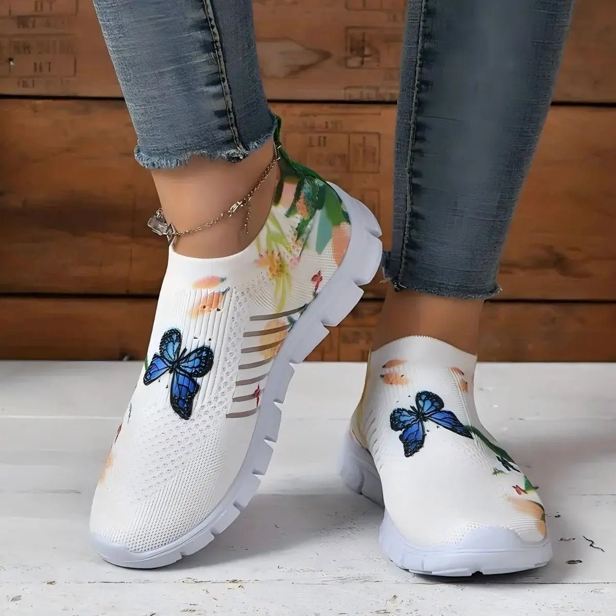 Round Toe Platform Sneakers - GlossiChic CollectionShoes
