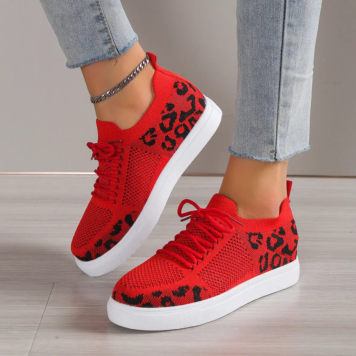 Lace-Up Leopard Flat Sneakers Trendsi