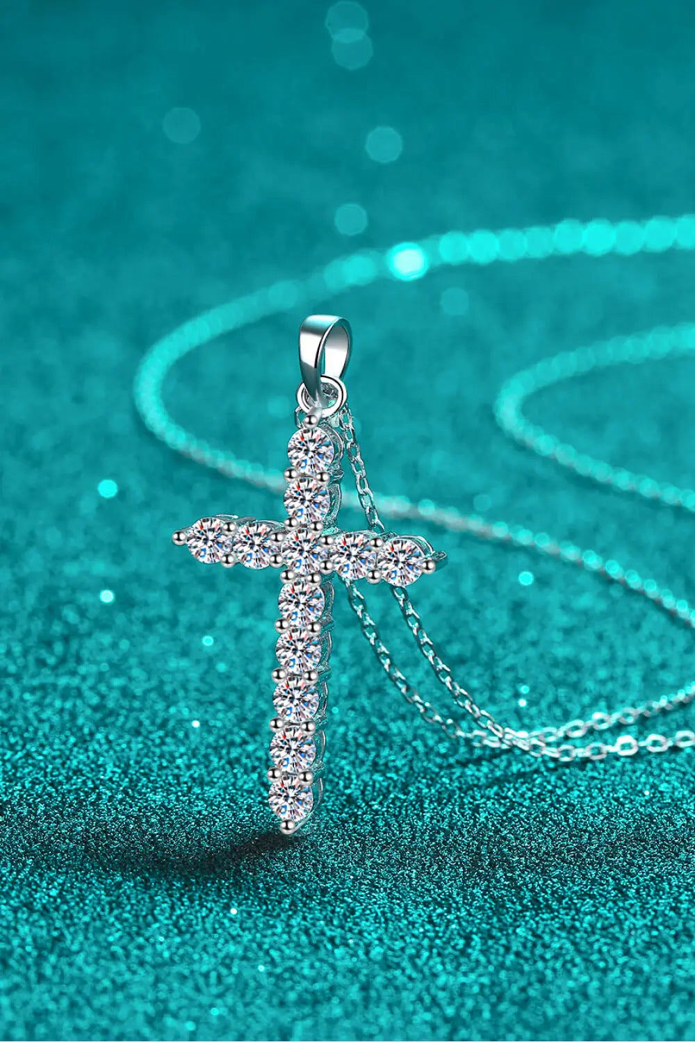 925 Sterling Silver Cross Moissanite Necklace - GlossiChic Collection Silver / One Size GlossiChic Collection jewelry