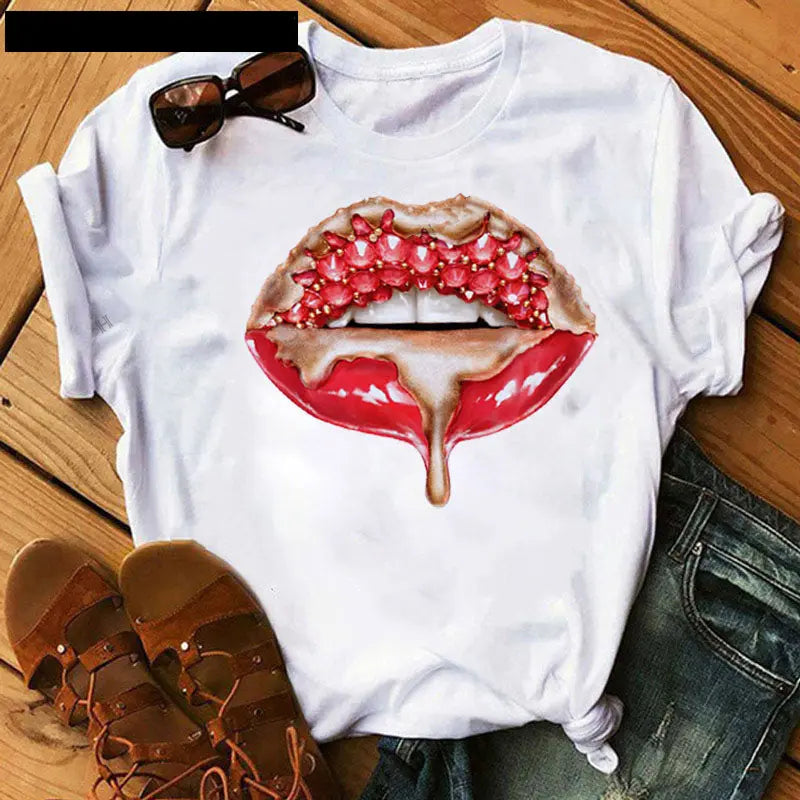 Sequin Lip Print Loose Short Sleeves GlossiChic Collection