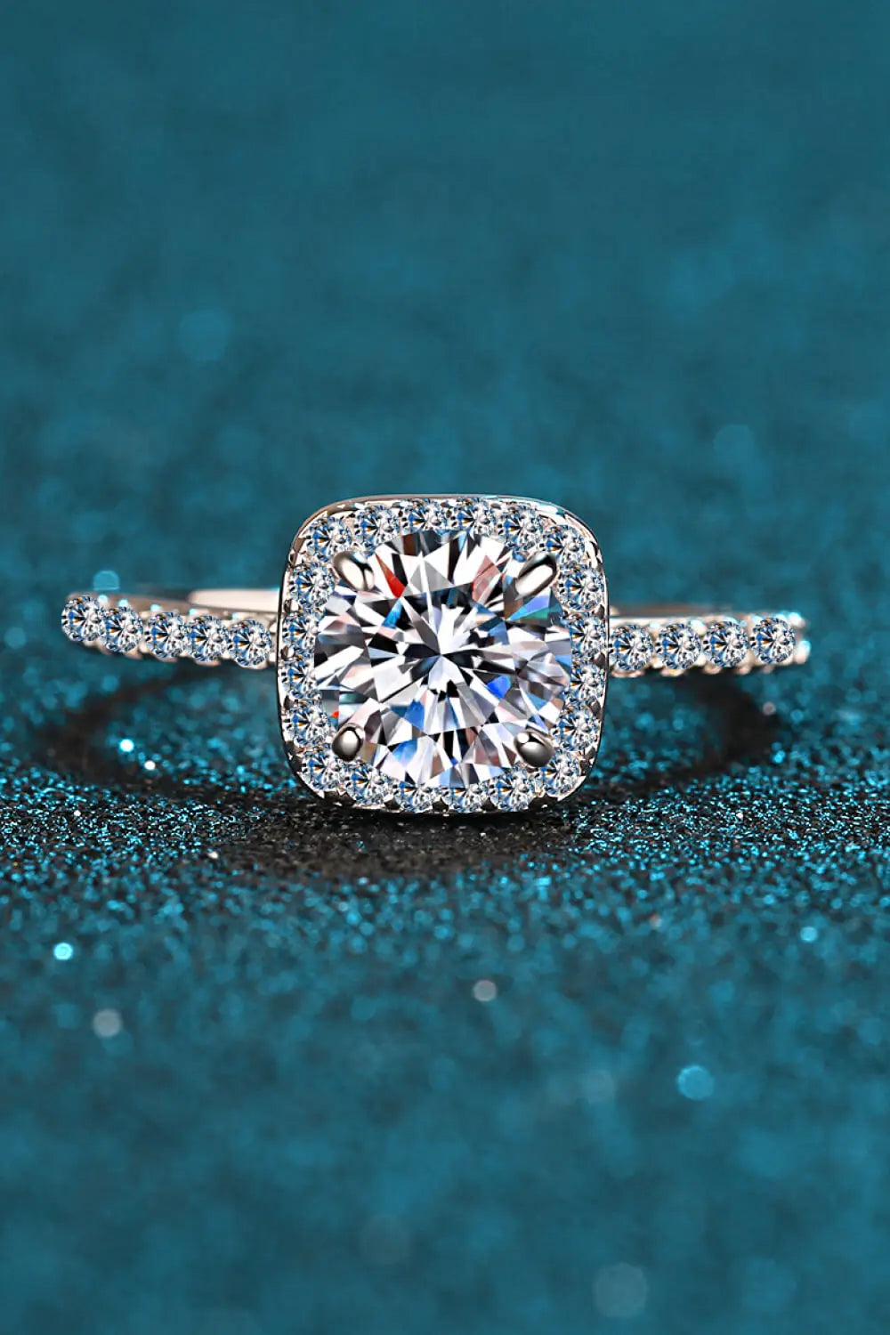 1 Carat Square Moissanite Ring - GlossiChic Collection Silver / 4 GlossiChic Collection jewelry