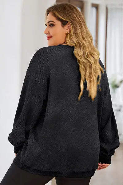 Plus Size Heart Ribbed Round Neck Sweatshirt - GlossiChic Collection Black / 1XL GlossiChic Collection apparel
