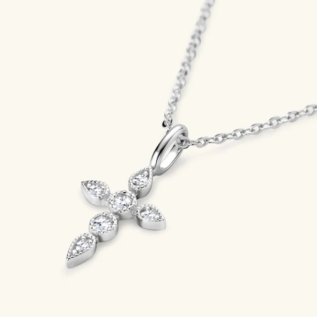 925 Sterling Silver Moissanite Cross Pendant Necklace - GlossiChic Collectionjewelry
