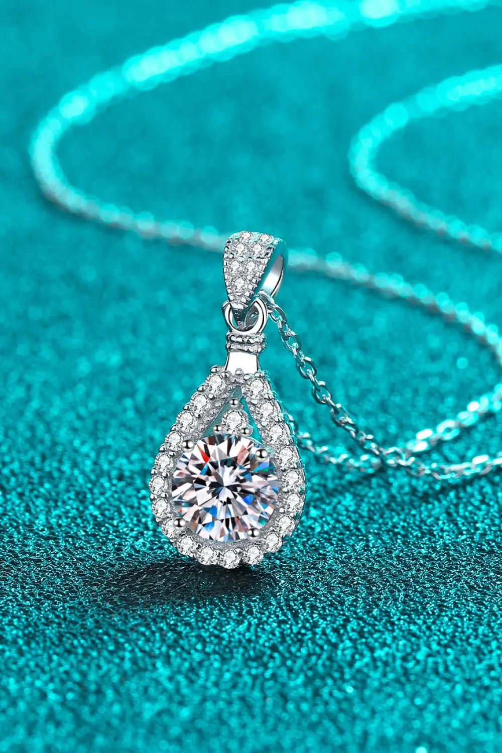 2 Carat Moissanite Teardrop Pendant 925 Sterling Silver Necklace - GlossiChic Collection