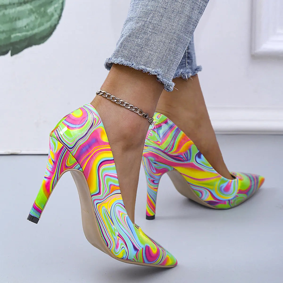 Sexy Oil Painting Pattern Pointed Toe High Heels GlossiChic Collection