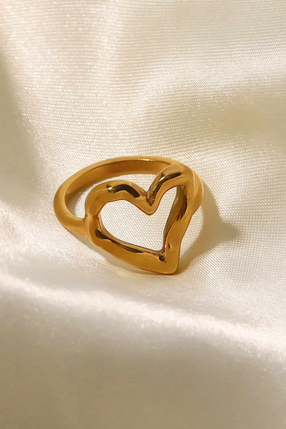 18K Gold Plated Heart-Shaped Ring GlossiChic Collection